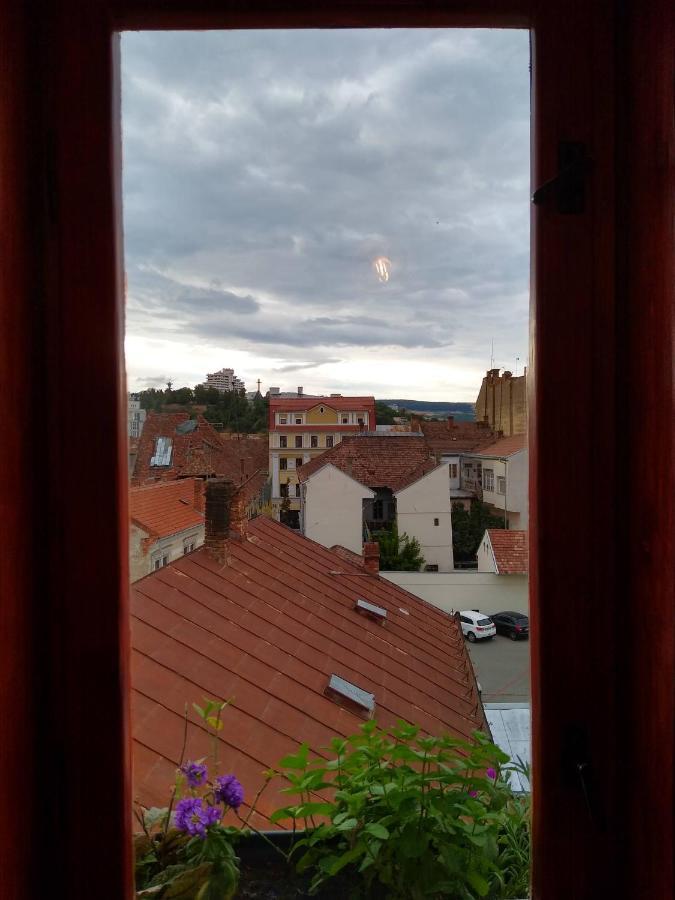 Mansarda Lägenhet Cluj-Napoca Exteriör bild